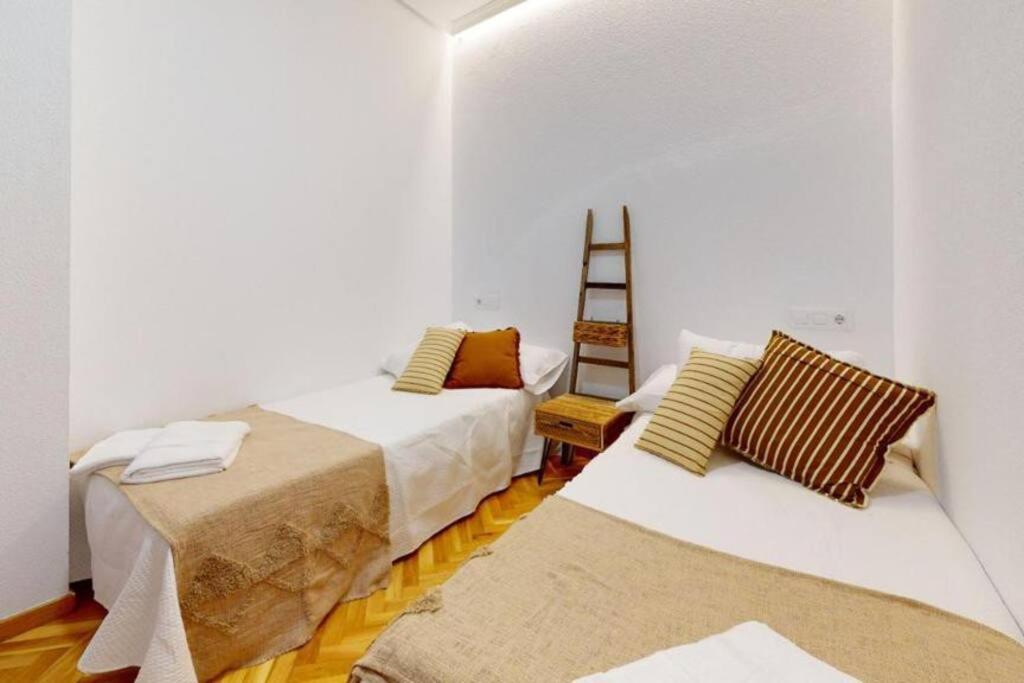 Casa Nino Apartment Alcala de Henares Bagian luar foto